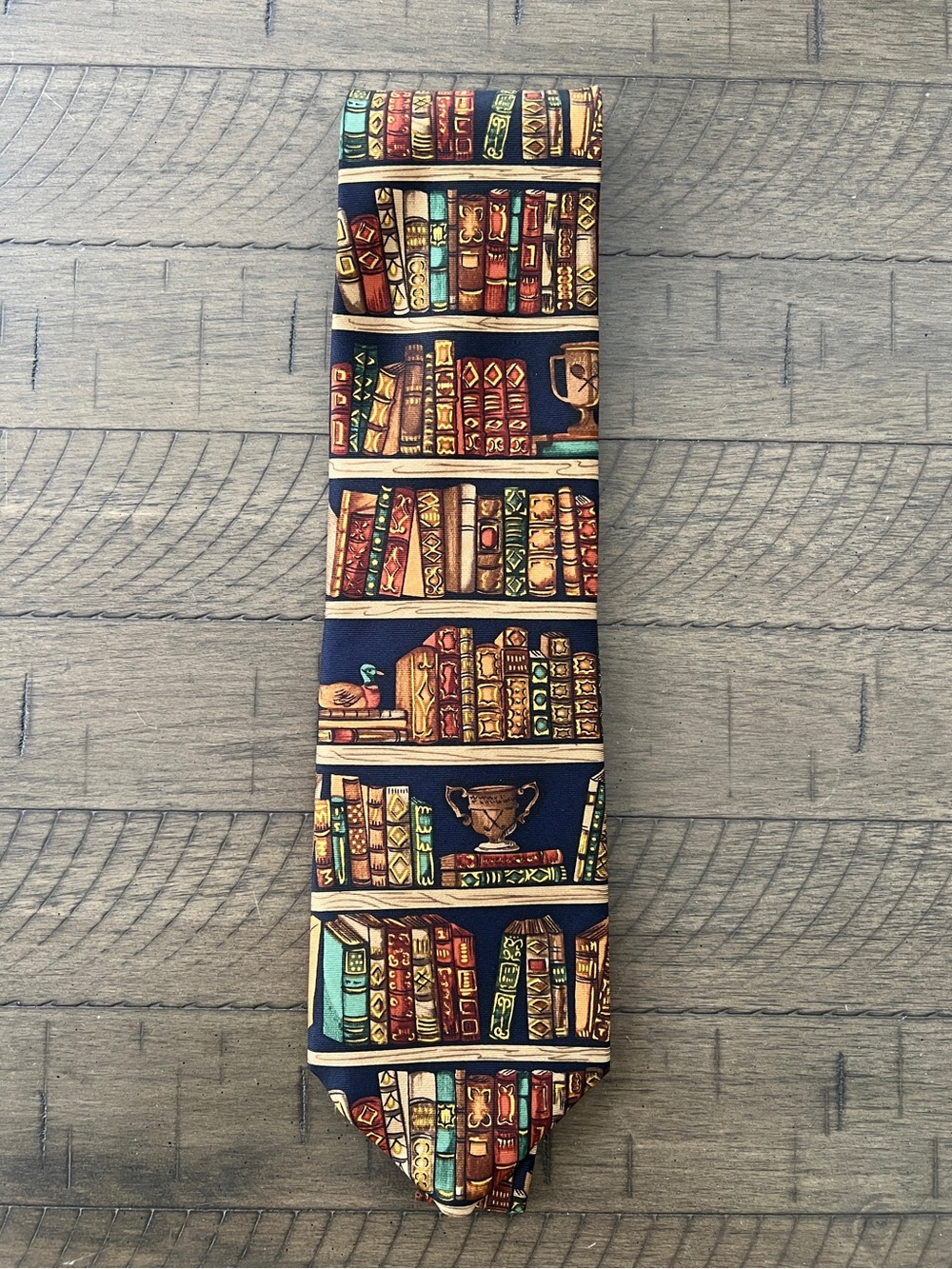 Ex Libris Men’s Vintage Book Pure Silk Tie in Original box NWOT